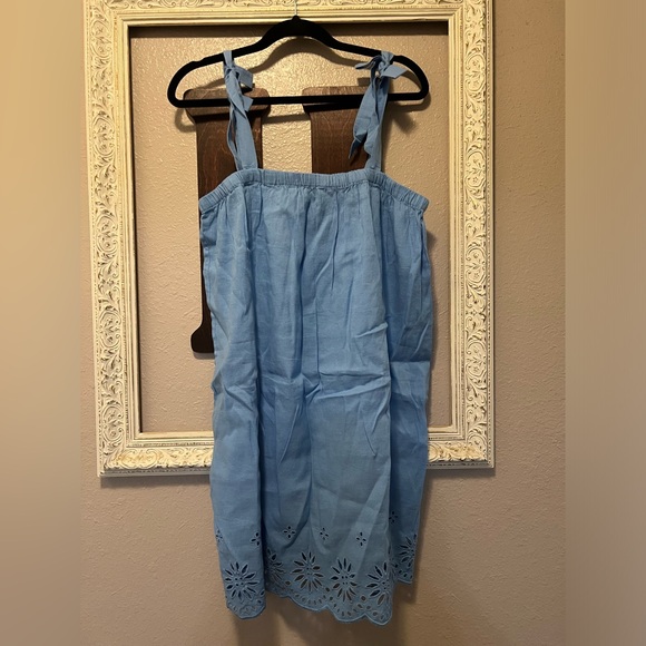 NWT J. Crew Linen Blend Eyelet Dress/Beach Coverup - Picture 2 of 6